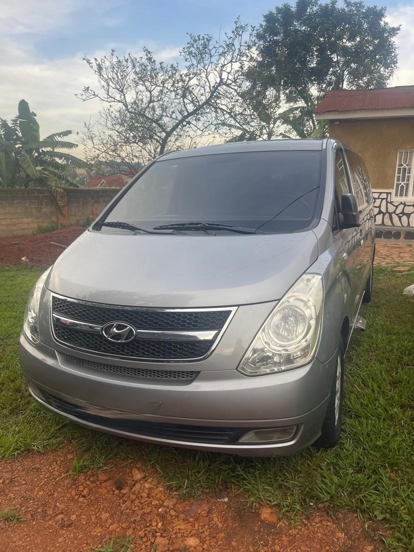 BERE 339: 2011 HYUNDAI STAREX(Hyundai H-1) is available for sale