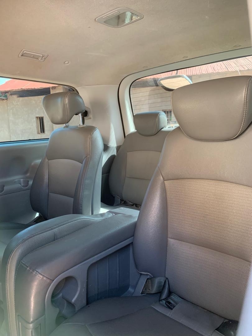 BERE 339: 2011 HYUNDAI STAREX(Hyundai H-1) is available for sale